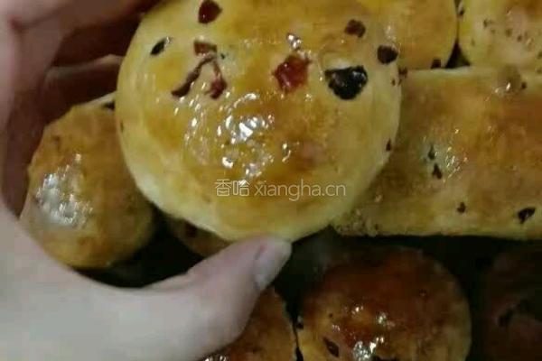 炼乳蔓越莓面包的做法图解6