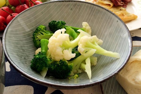 蔬菜小牛饭的做法图解2