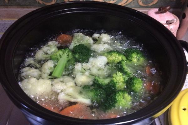 蔬菜小牛饭的做法图解3
