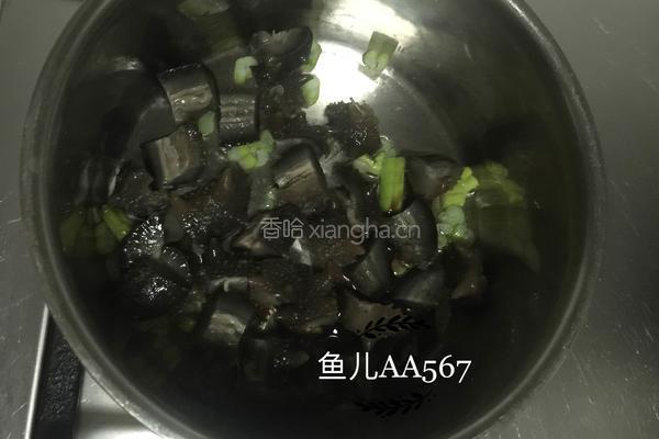 葱烧海参的做法图解4