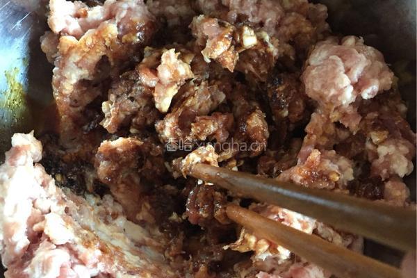 白萝卜猪肉饺子的做法图解5