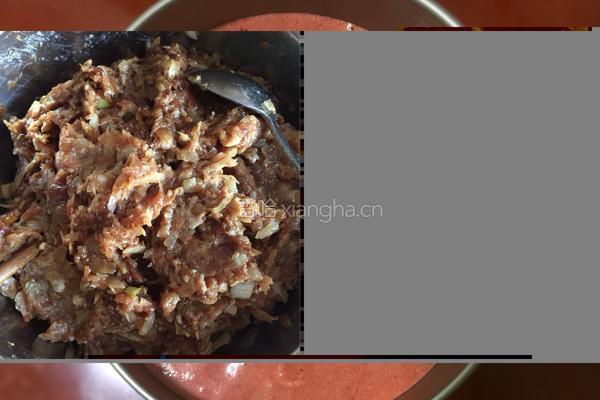 白萝卜猪肉饺子的做法图解10