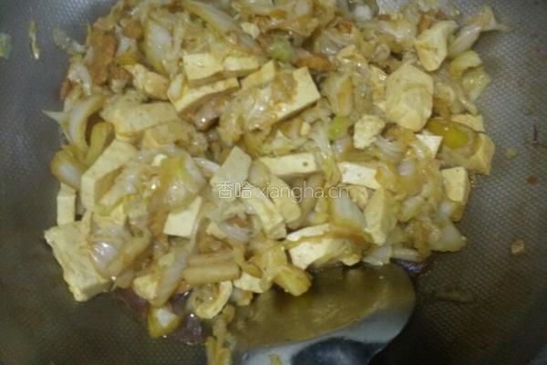 白菜炖豆腐的做法图解7