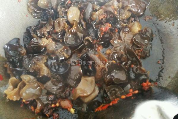 瓠瓜木耳炒肉片的做法图解9