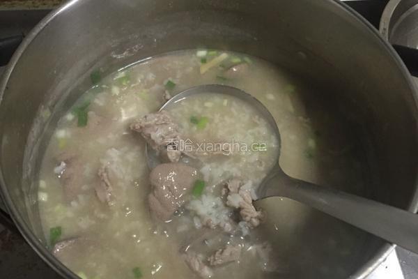 猪肝瘦肉粥的做法图解5