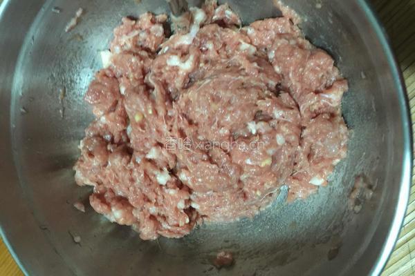 香菇肉馅水饺的做法图解4