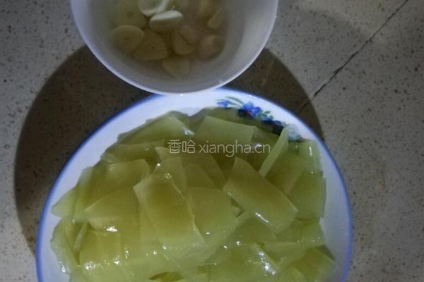 蒜炒咯扎的做法图解2