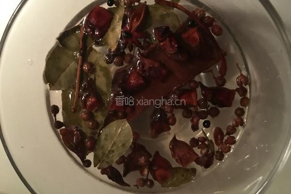 五香鹌鹑蛋的做法图解5