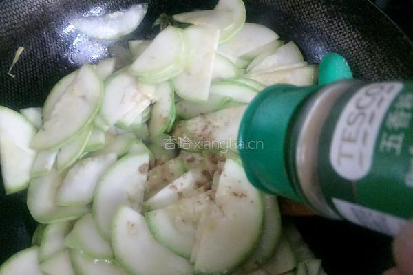 酸辣茭瓜的做法图解6