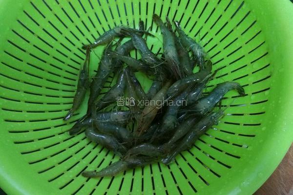 河虾炒茭白的做法图解2