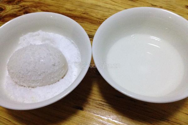 自制简单咸鸭蛋的做法图解3