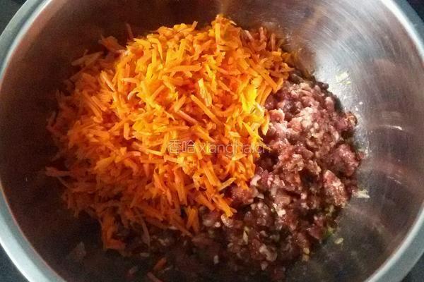 牛肉胡萝卜饺子的做法图解8