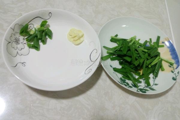 韭菜炒土豆片的做法图解2
