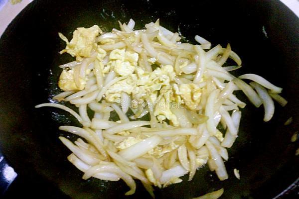 洋葱炒鸡蛋的做法图解6