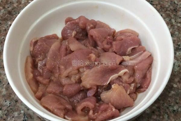 炸酥肉的做法图解3