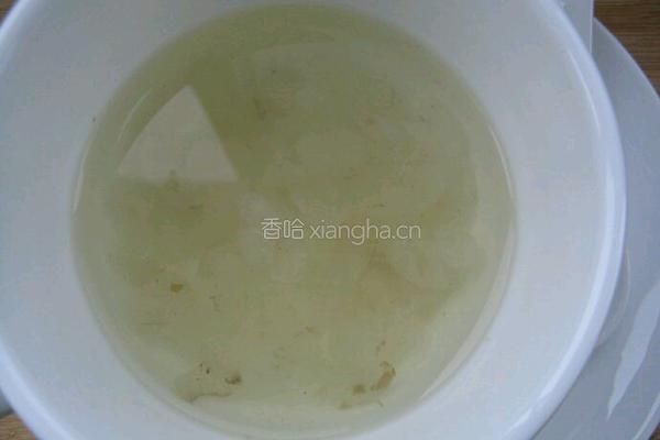 桃胶皂角小米羹的做法图解3