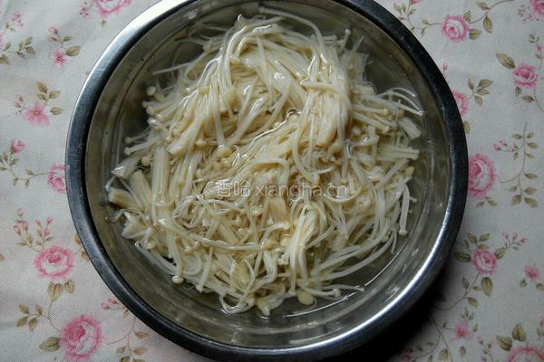 莴苣金针菇的做法图解4