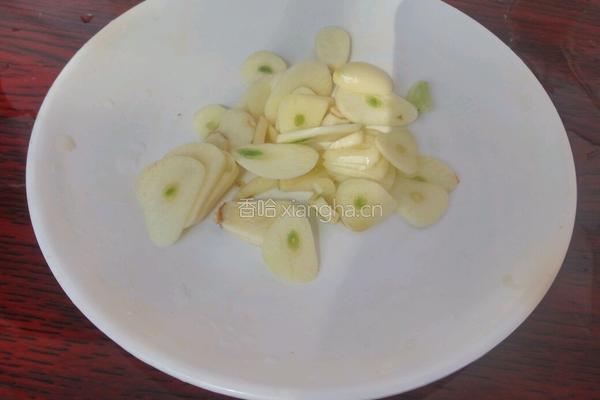 青椒胡萝卜炒肉丝的做法图解3