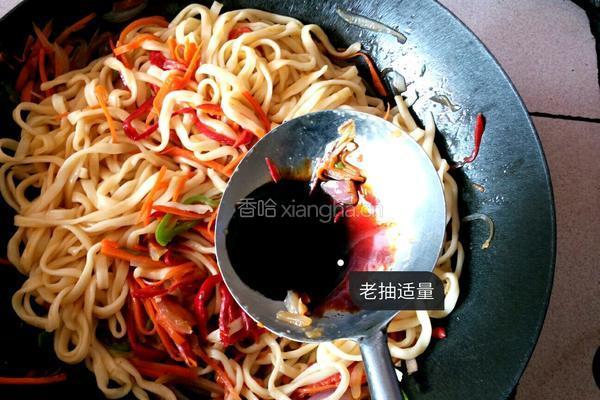 四色素炒面的做法图解14