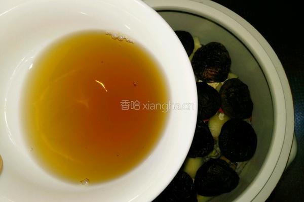 西洋参乌鸡汤的做法图解5