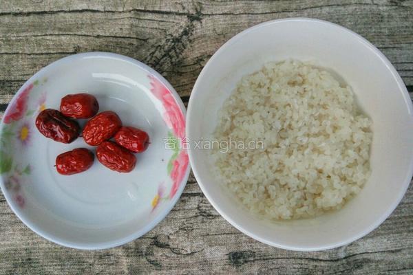 红枣山药豆粥的做法图解2