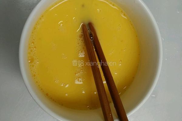 青椒炒蛋的做法图解2