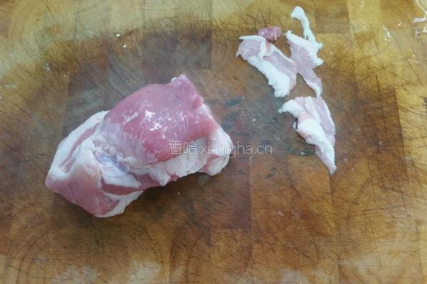 蒜苗炒五花肉的做法图解3