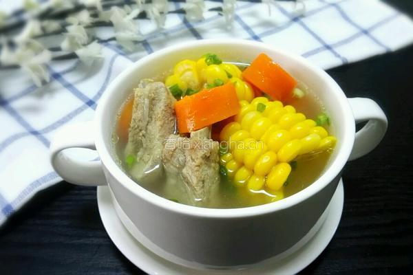 玉米胡萝卜排骨汤的做法图解8