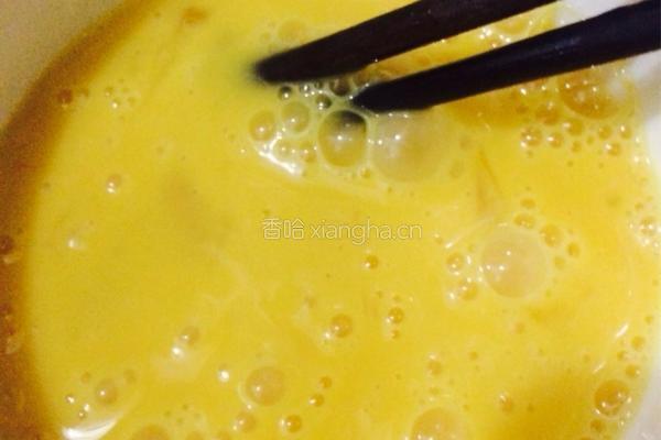 胡萝卜炒鸡蛋的做法图解2