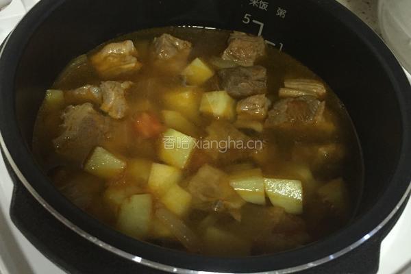 土豆牛腩的做法图解7