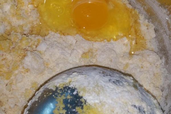 奶香玉米饼的做法图解3
