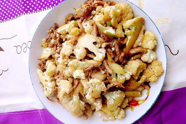 花椰菜炒肉丝的做法图解8