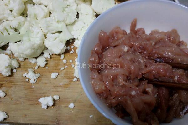 花椰菜炒肉丝的做法图解2