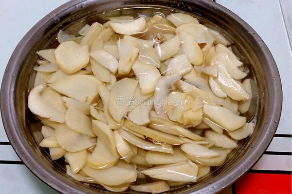 杏鲍菇炒肉的做法图解4