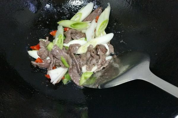 大葱炒牛肉的做法图解8