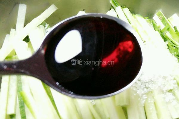 香菜萝卜丝的做法图解8
