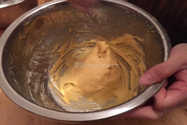 瑞士蛋糕卷的做法图解3