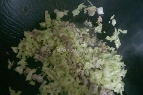 猪肉白菜小米粥的做法图解4