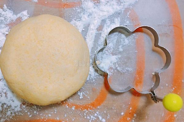 玉米杂粮饼的做法图解3