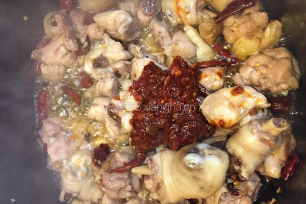 香菇烧鸡腿的做法图解6