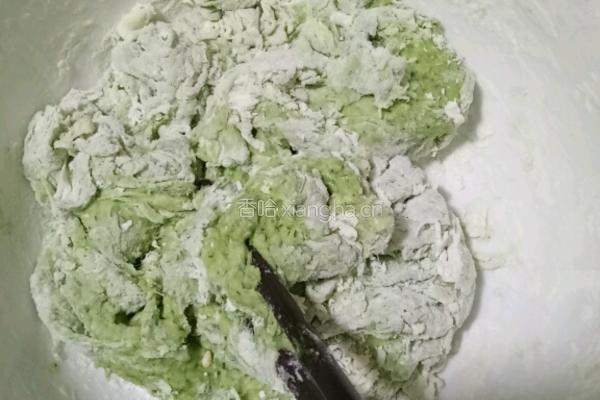 菠菜面条的做法图解4