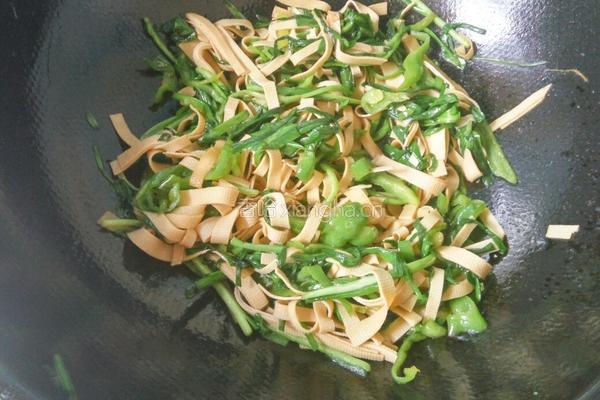 韭菜炒千张的做法图解6