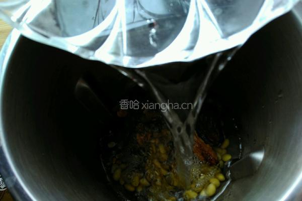 核桃养生豆浆的做法图解7
