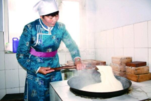 蒙古奶豆腐的做法图解3
