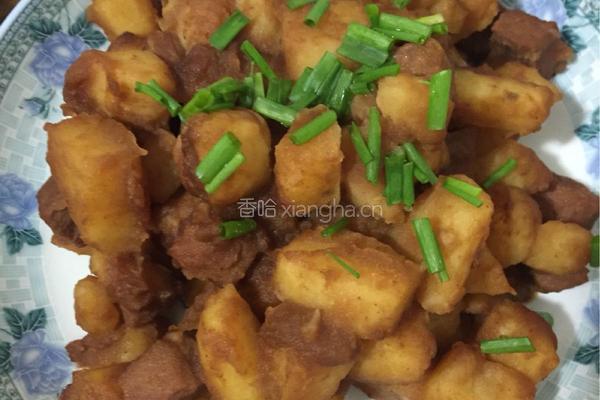 土豆牛肉粒的做法图解4