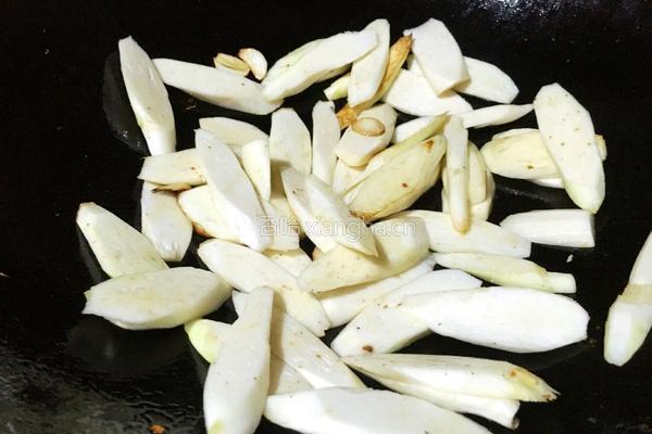 牛肉炒茭白的做法图解9