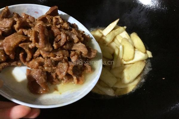 牛肉炒茭白的做法图解12