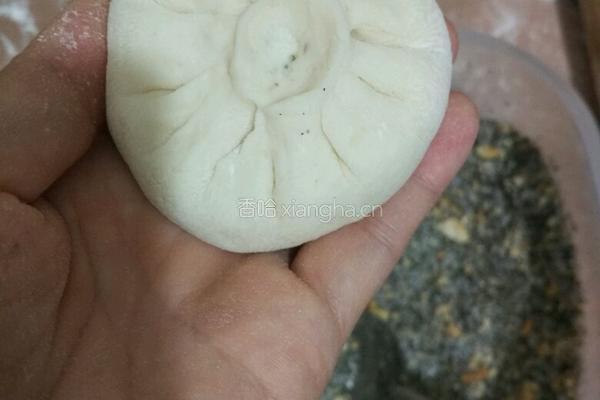 花生芝麻糖包子的做法图解11