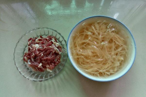 酸菜肉丝的做法图解4