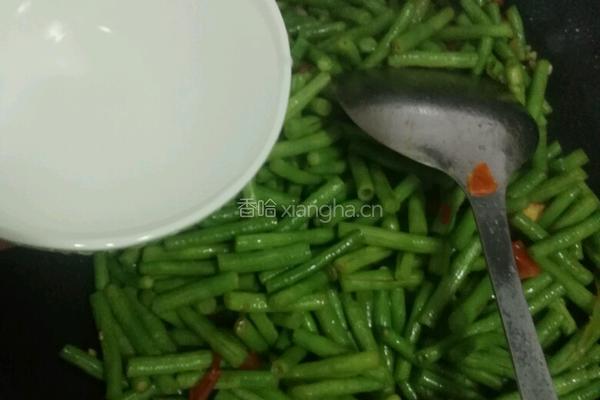家常炒豆角之简单版的做法图解8